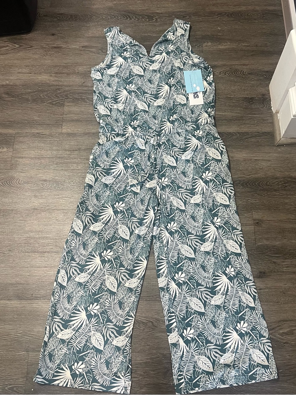 Muk Luk Sleeveless Leaf-Print Jumpsuit